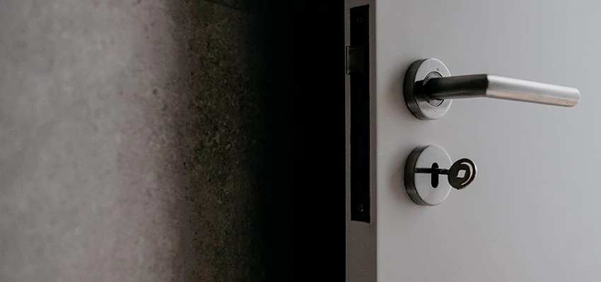 Front Door Handle Repair And Installation in Avocado Heights, CA